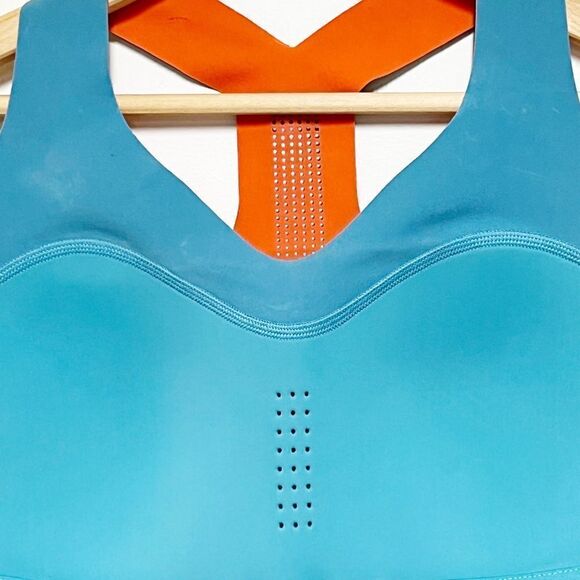 NWT Reebok Pure Move Motion Sense Sports Bra Mineral Mist Sz M/L Host Pick - Picture 8 of 9